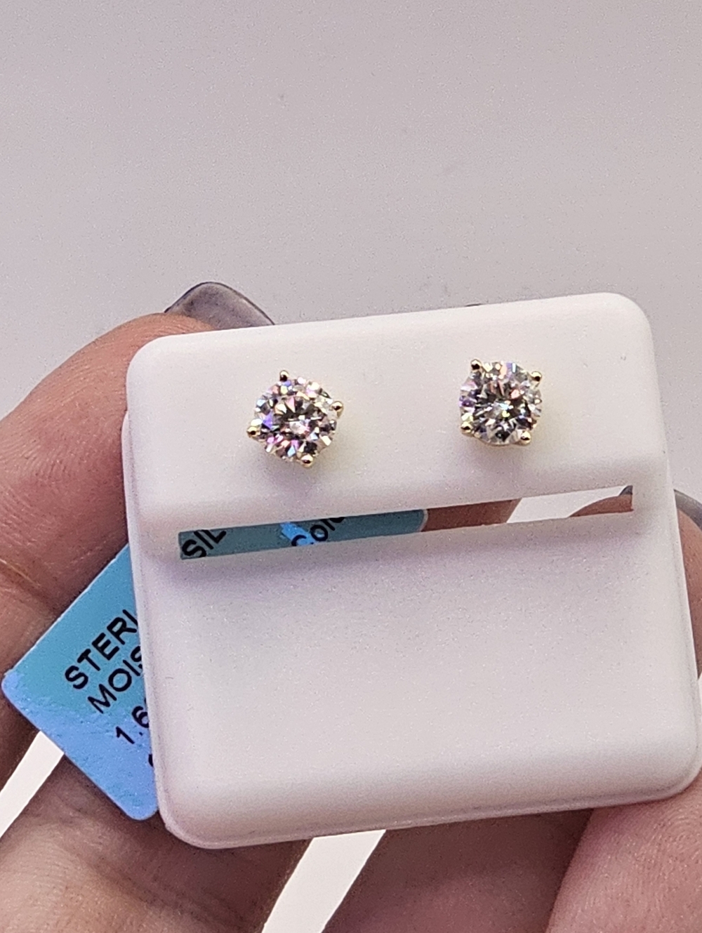 1.60 tcw Moissanite Stud Earrings